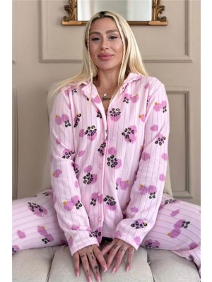 Pati Desenli Önden Düğmeli Peluş Polar Pijama Takımı