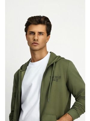 Kiğılı Kapüşonlu Regular Fit Fermuarlı Baskılı Pamuklu Sweatshirt
