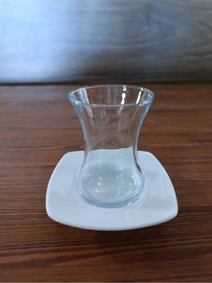 6'lı Cam Bardak ve Tabak Seti, Beyaz, 10,5 Cm, Şık ve Dayanıklı Tasarım