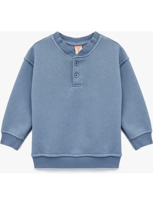 Düğme Detaylı Uzun Kollu Bisiklet Yaka Basic Sweatshirt