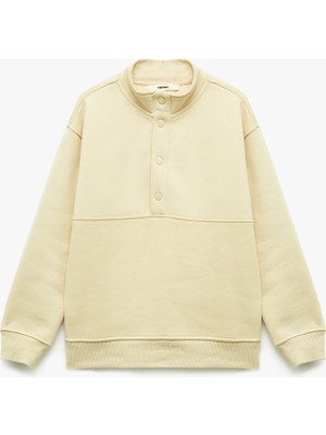 Şardonlu Uzun Kollu Çıtçıt Detaylı Dik Yaka Sweatshirt