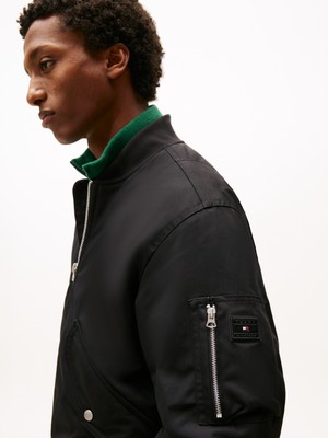 Tommy Hılfıger Erkek Marka Logolu Full Fermuarlı Yuvarlak Yakalı Çift Cepli Şık Görünümlü Siyah Mont MW0MW40593 Bds