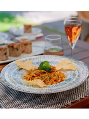 28 cm Beyaz Makarna Tabağı, Şık ve Kullanışlı, 1 Adet