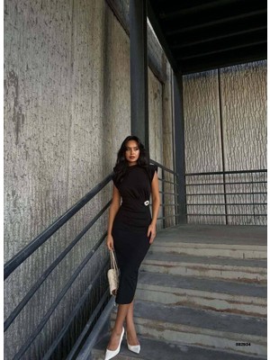 Moda Feminen Broşlu Dik Yaka Midi Boy Abiye Elbise 582934 SİYAH