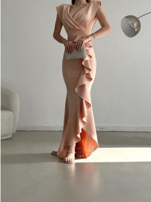 Moda Feminen Kadın Siyah Krep Kumaş Kruvaze Yaka Eteği Volanlı Abiye Mezuniyet Nikah Elbise