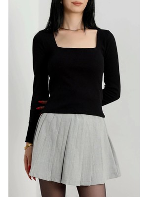 Çerçeve Yaka Kaşkorse Bluz Siyah