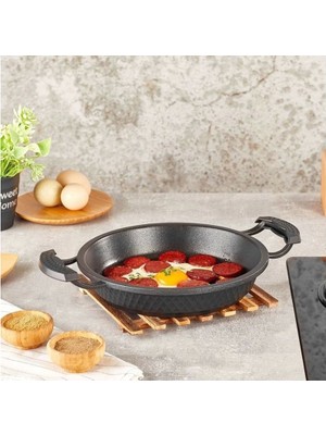 20CM Granit Döküm Sahan, Siyah, Slikon Saplı, Dayanıklı ve Şık Tasarım