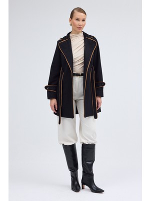 Kaşe Kadın Şık Yaka Kemerli Kaban