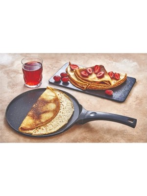 Döküm Granit Krep Tava, Şık ve Dayanıklı Mutfak Gereci, Siyah Renk.