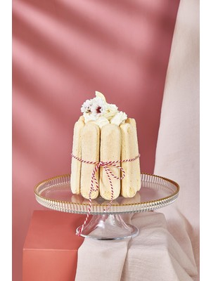 Beyaz 21 cm Pasta, Kek ve Tatlı Sunum Standı, Şık ve Kullanışlı Tasarım