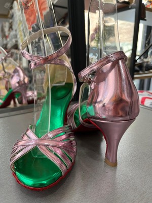 7 Bantlı Yeni Model Salsa Baçata Latin Dansları 6 cm Kadeh Topuklu Dans ve Salon  Ayakkabısı Pembe