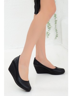 Dolgu Taban Suni Deri Ortopedik Siyah Kadın Dolgu Topuklu Ayakkabı