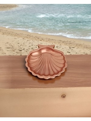 Istiridye Kabuğu Formlu Tabak-  Bakır