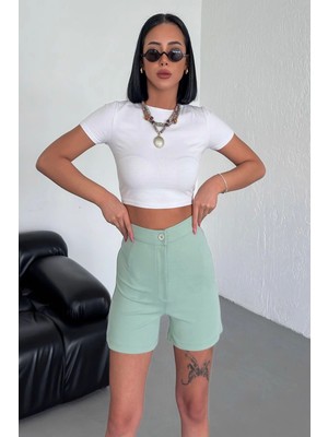 Tarz ve Rahatlığı Bir Arada Sunan Yüksek Bel Esnek Likralı Krep Şort Su Yeşili ( Lisinya )