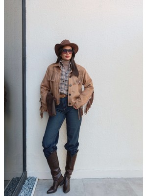 Püsküllü Süet Ceket