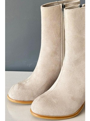 Kadın Marta Bej Süet 6 cm Kalın Topuklu Yumurta  Burun Fermuarlı Bot