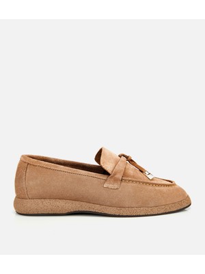 Hotiç Kadın Süet Deri Vizon Gold Aksesuarlı Klasik Loafer