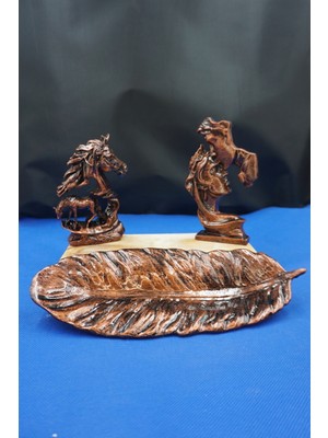 Dekoratif At Figürü, Zarif Kadın-Erkek Yüz Silueti ve Yaprak Tabak ile 3’lü Modern Set