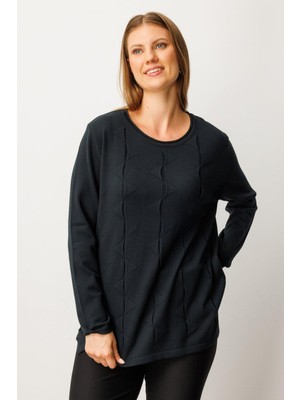 65329 Onteks Sıfır Yaka Önü Desenli Kazak