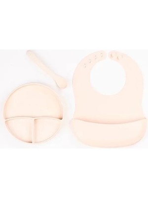 Krem Rengi 3’lü Silikon Yemek Seti – Önlük + Diş Kaşıyıcılı Kaşık + Vakumlu Tabak