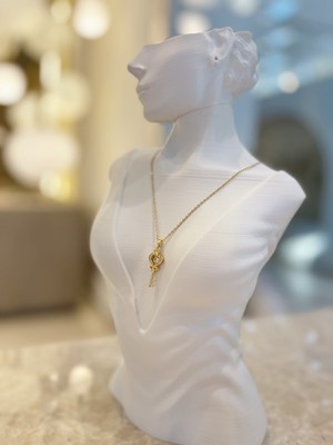 Anahtar Desen Çelik Kararmaz Tasarım Özel Zincirli Kolye 1 Adet