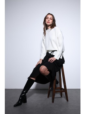 Antioch Ekru Yırtmaç Detaylı Kadın Kazak