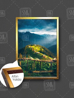 Pokut Yaylası Doğa Manzarası Karadeniz Rize Dumanlı Dağlar Çerçeveli Dikey Kanvas Tablo