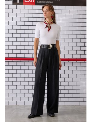 Pile Detaylı Palazzo Pantolon Siyah