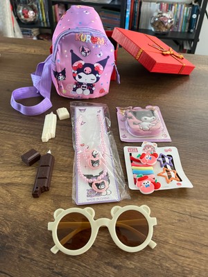 Özel Kutuda Set Kuromi Sanrio 17 Parça Doğum Günü Hediye Seti Karne Bayram Hediyesi