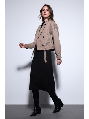 Antioch Bej Kruvaze Kısa Kadın Trençkot