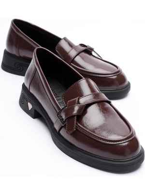 Kadın Rugan Loafer Platin Tokalı Kahve Elor