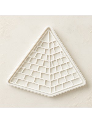 Piramit Desenli Kurabiye Kalıbı | Geometrik Üçgen Figürlü Hamur Kesici | Gıda Uyumlu Kalıp