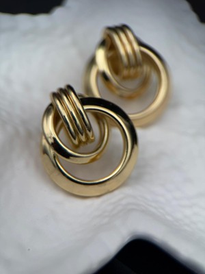 Gold Renk Çift Halka Detaylı Kararmaz Çelik Küpe