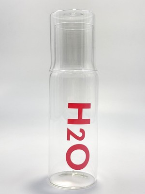 Home 600 ml Bardaklı Başucu Sürahisi – Şık ve Dayanıklı Borosilikat Cam Su Şişesi, Yatak Odası ve Ofis Kullanımı Için Pratik, Kapağı Bardak Olarak Kullanılabilen Minimalist Tasarım (Pembe)