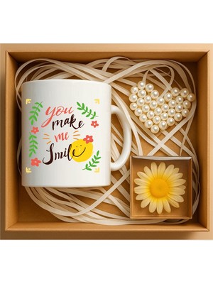 Papatya Aşk Hediye Kutusu, Gülümseten Hediye, Papatya Konsept Kupa, Papatya Mum, Kalp Anahtarlık Seti P1-08