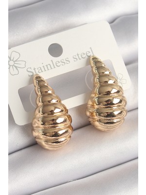 Pirinç Gold Renk Işlemeli Damla Model Kadın Küpe - TJ-BKP10257