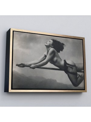 Çerçeveli Süpürgeye Binen Çıplak Cadı Tablo, Cadılar Bayramı Gotik Tablo, William MORTENSEN-5395