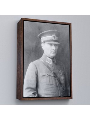 Çerçeveli Atatürk Portre Tablosu Mustafa Kemal Atatürk Dikdörtgen Dekoratif Kanvas Tablo-75