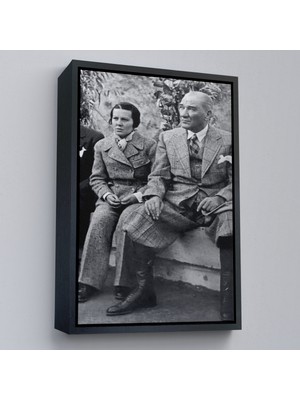 Çerçeveli Atatürk Portre Tablosu Mustafa Kemal Atatürk Dikdörtgen Dekoratif Kanvas TABLO-144
