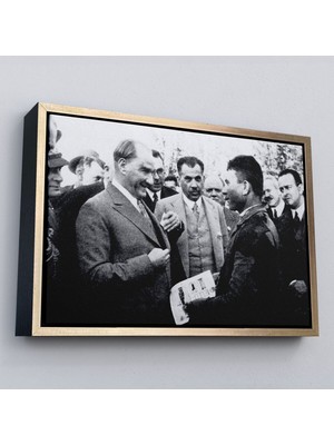 Çerçeveli Atatürk Portre Tablosu Mustafa Kemal Atatürk Dikdörtgen Dekoratif Kanvas TABLO-145