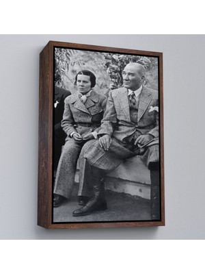 Çerçeveli Atatürk Portre Tablosu Mustafa Kemal Atatürk Dikdörtgen Dekoratif Kanvas TABLO-144