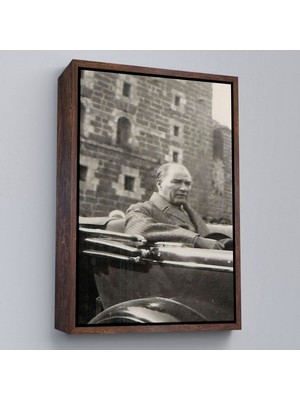 Çerçeveli Atatürk Portre Tablosu Mustafa Kemal Atatürk Dikdörtgen Dekoratif Kanvas TABLO-134