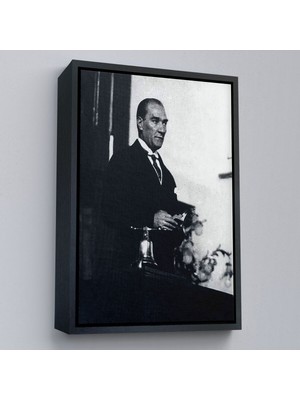 Çerçeveli Atatürk Portre Tablosu Mustafa Kemal Atatürk Dikdörtgen Dekoratif Kanvas TABLO-148
