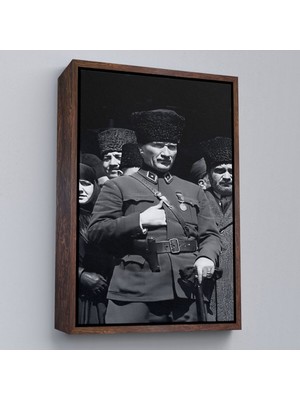 Çerçeveli Atatürk Portre Tablosu Mustafa Kemal Atatürk Dikdörtgen Dekoratif Kanvas TABLO-123