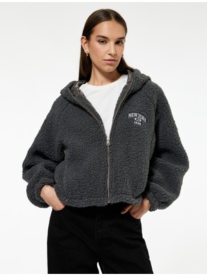 Oversize Kapüşonlu Nakışlı Fermuarlı Peluş Ceket