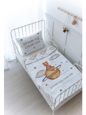 Organik Baskılı Bebek Boy (100X150) Yorgan Seti - Pure Baby Serisi - Yıldız Tutan Ayı