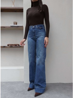 Ön Cep Görünümlü Geniş Paça Jean