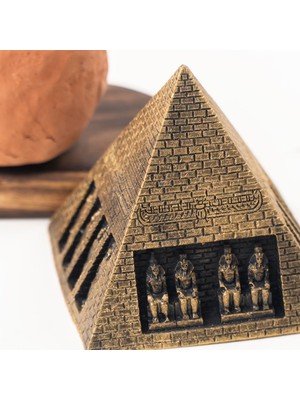 Dekoratif Gold Piramit Biblo