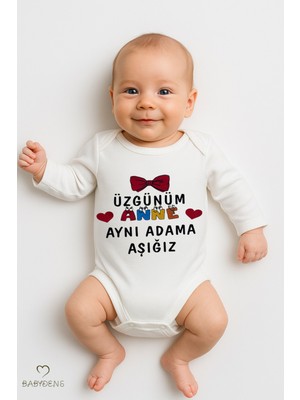 Babyden's Üzgünüm Anne Aynı Adama Aşığız Yazılı Uzun Kollu Çıtçıtlı Bebek Body Zıbın Pamuk Unisex Body
