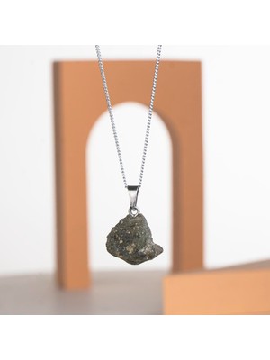 Ham Labradorit Doğal Taş Kolye